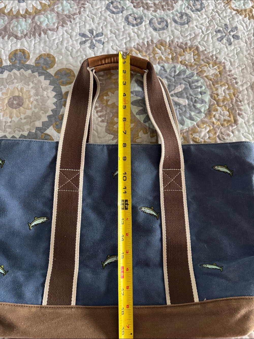 L.L. Bean Vintage  RARE Navy Canvas Tote w/ Fish Embroidery & Leather Brown Trim - Picture 8 of 13